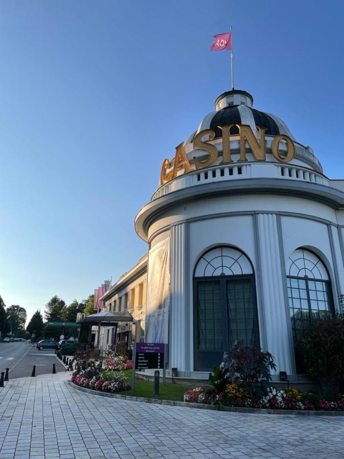 Le Grand Chalet Bagnoles de l'Orne Normandie Exterior foto